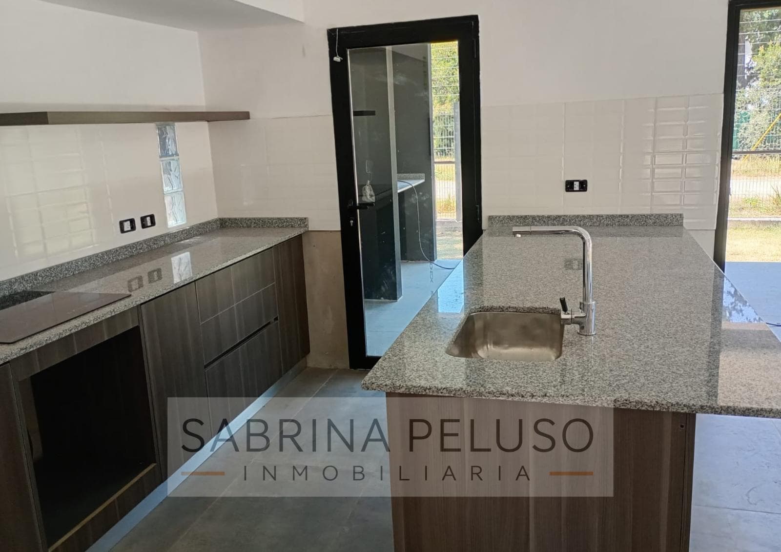 MINIMALIST HOME FOR SALE - MORENO - ALTOS DE MONTE COMPLEX