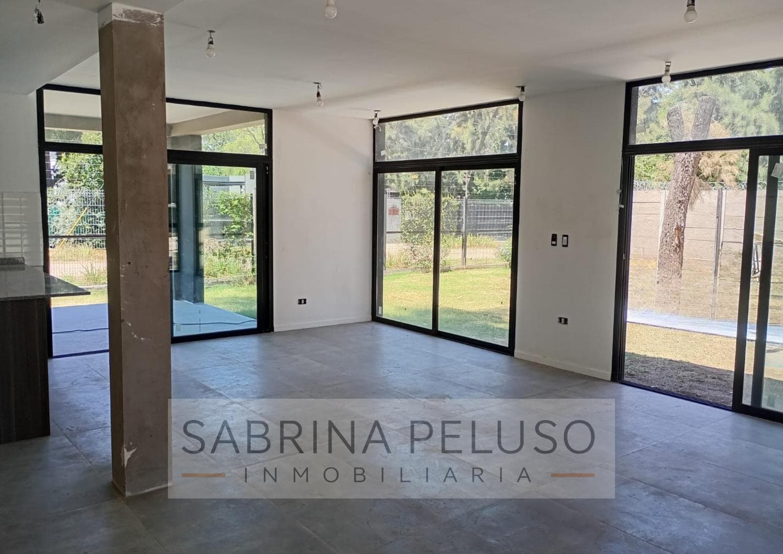 MINIMALIST HOME FOR SALE - MORENO - ALTOS DE MONTE COMPLEX