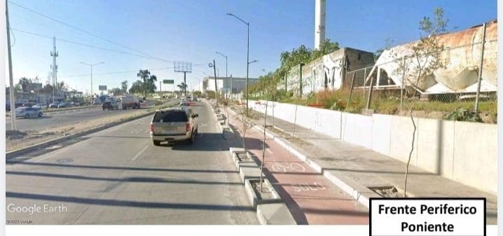 Lot at Periférico Poniente and Av. del Bosque, Av. Las Torres