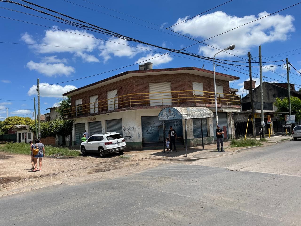 Commercial and Residential Properties for Sale - Sol y Verde Area, José C. Paz