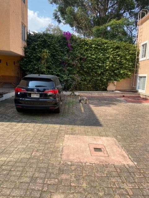 House in a condominium complex in Independencia el Batán
