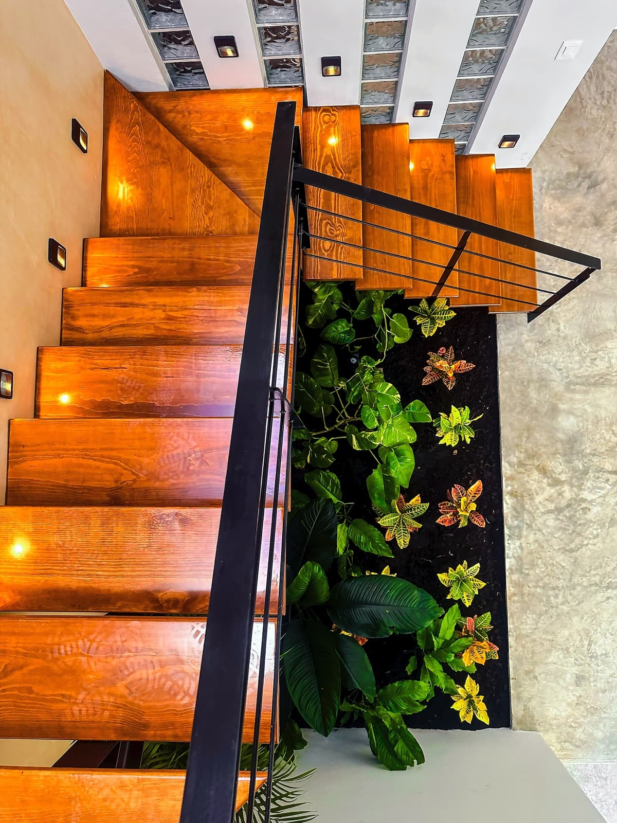 HOUSE FOR SALE in the Riviera Tulum Subdivision