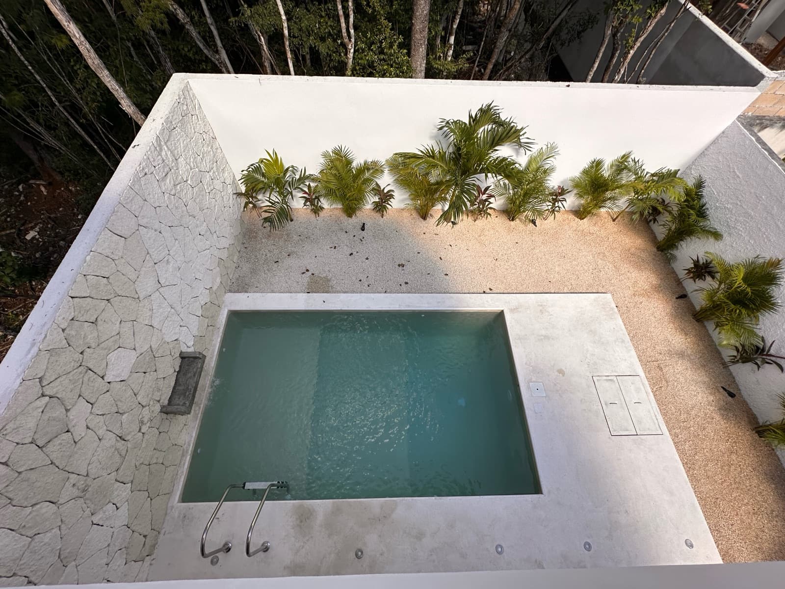 HOUSE FOR SALE in the Riviera Tulum Subdivision