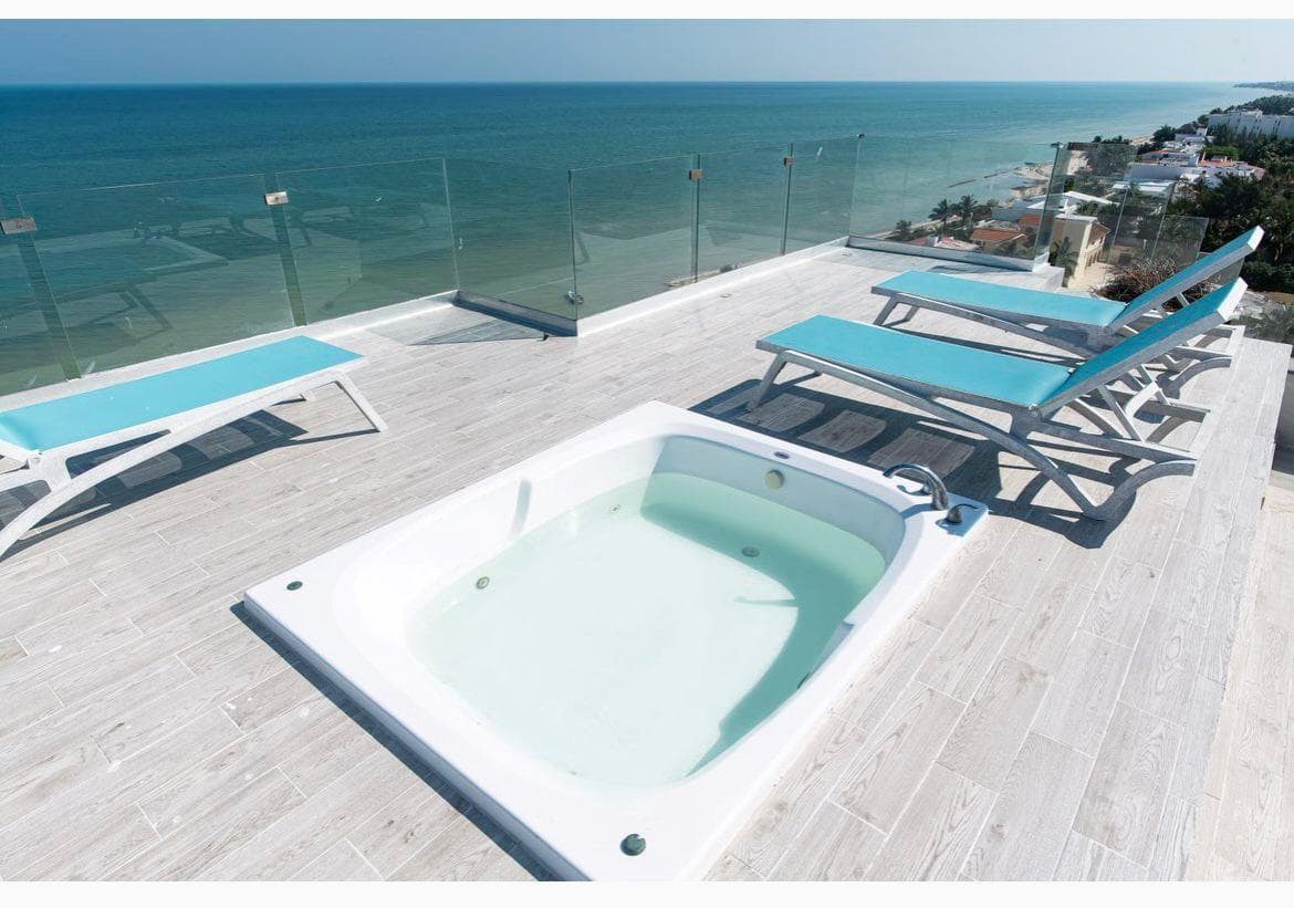 Apartment for sale on the BEACHFRONT in Chicxulub Puerto, Progreso, Yucatán