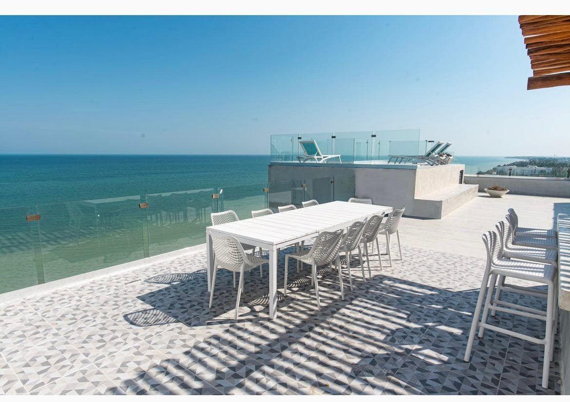Apartment for sale on the BEACHFRONT in Chicxulub Puerto, Progreso, Yucatán