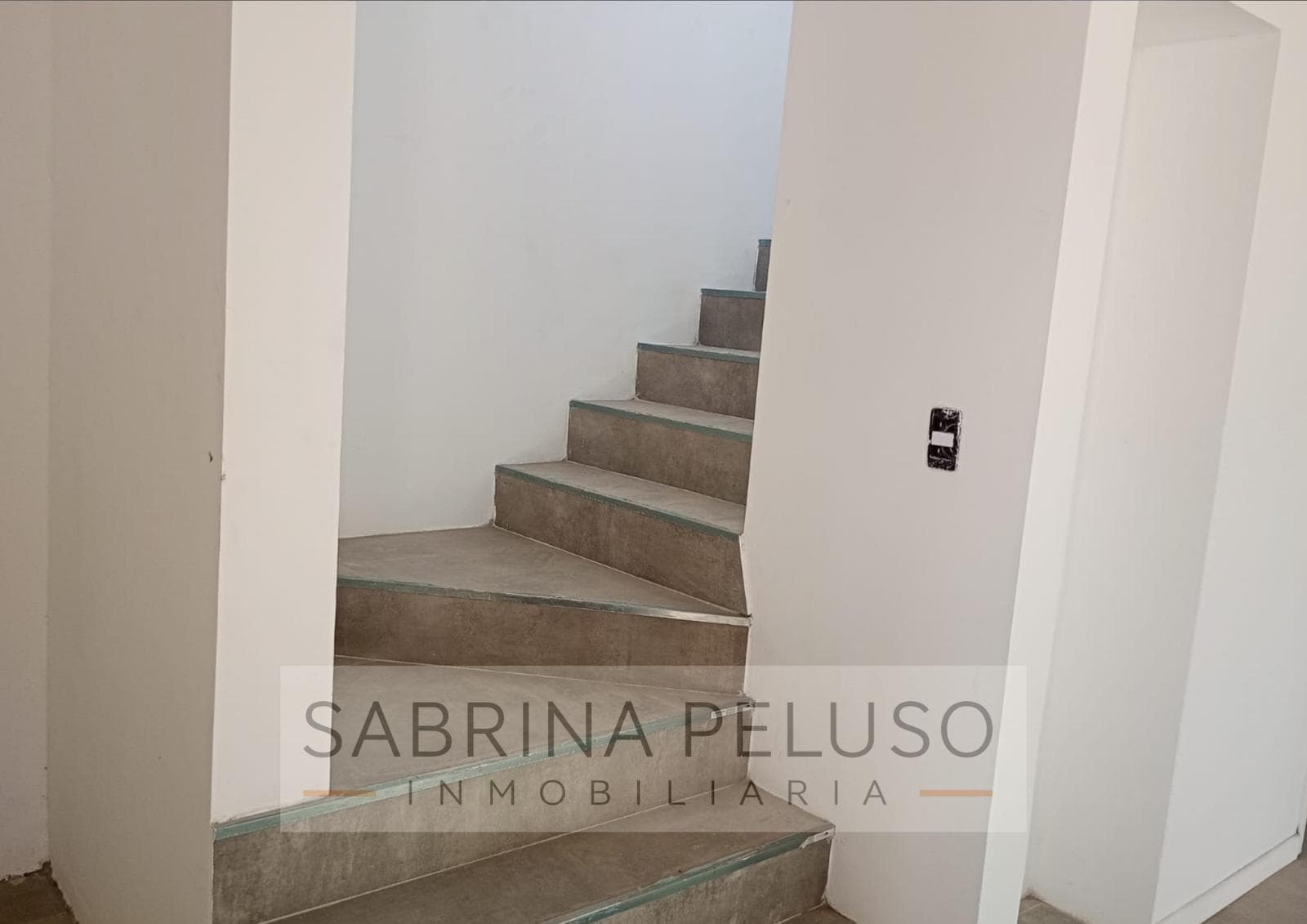 Brand-new house in Moreno · 3 bedrooms · 2 stories · Garage | $153,000