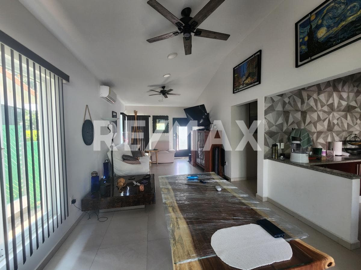 House for Sale in Morelos, Lomas de Cocoyoc Subdivision
