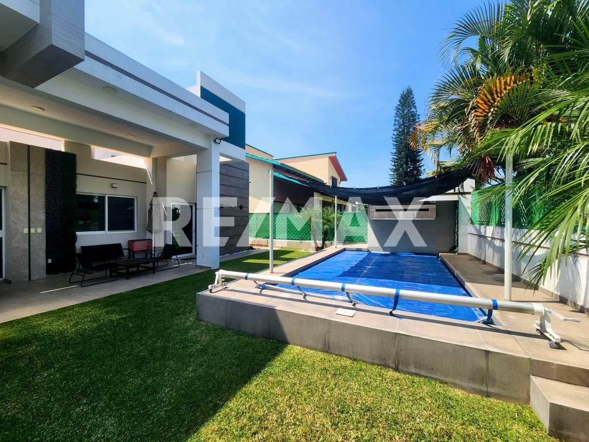 House for Sale in Morelos, Lomas de Cocoyoc Subdivision