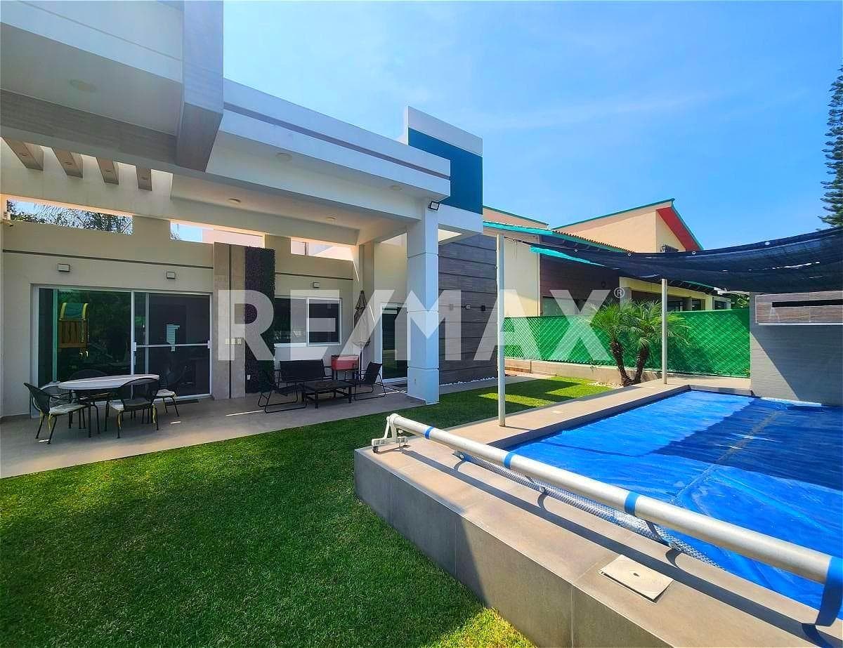 House for Sale in Morelos, Lomas de Cocoyoc Subdivision