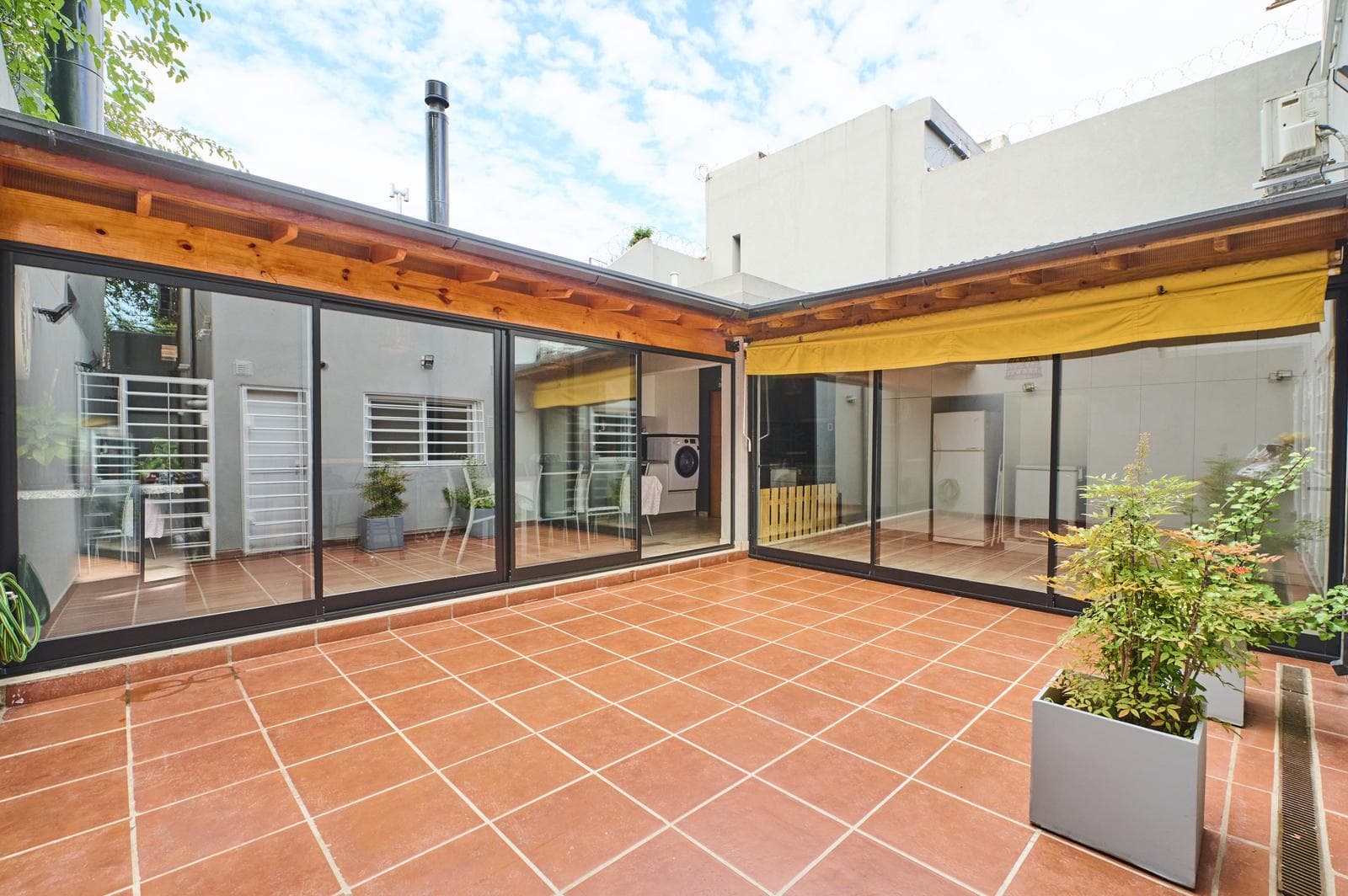 5-Room House for Sale in Villa Ballester