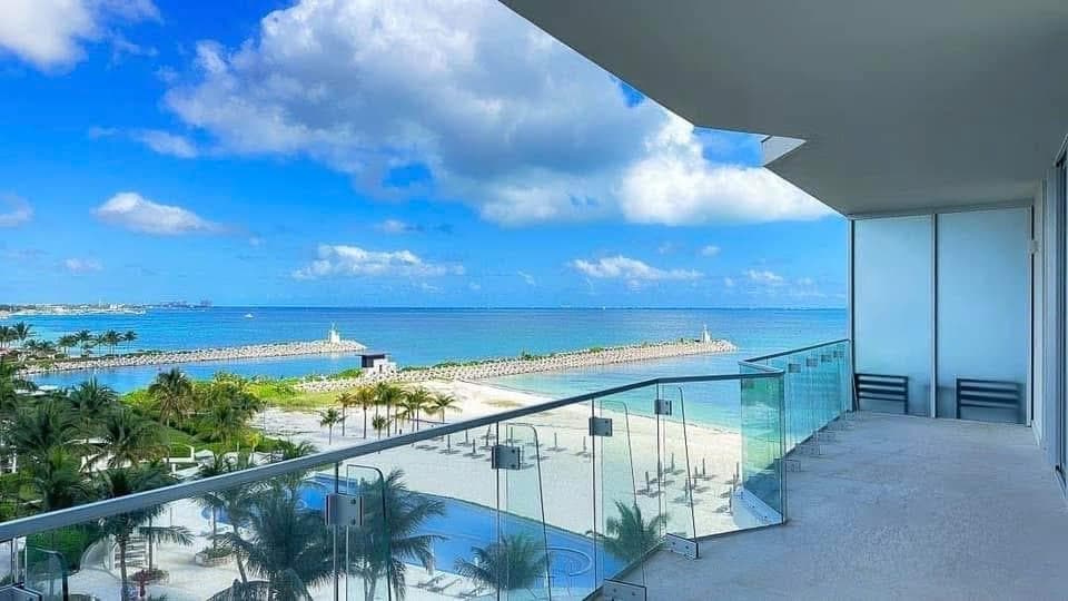 Apartment in SLS Hotel District