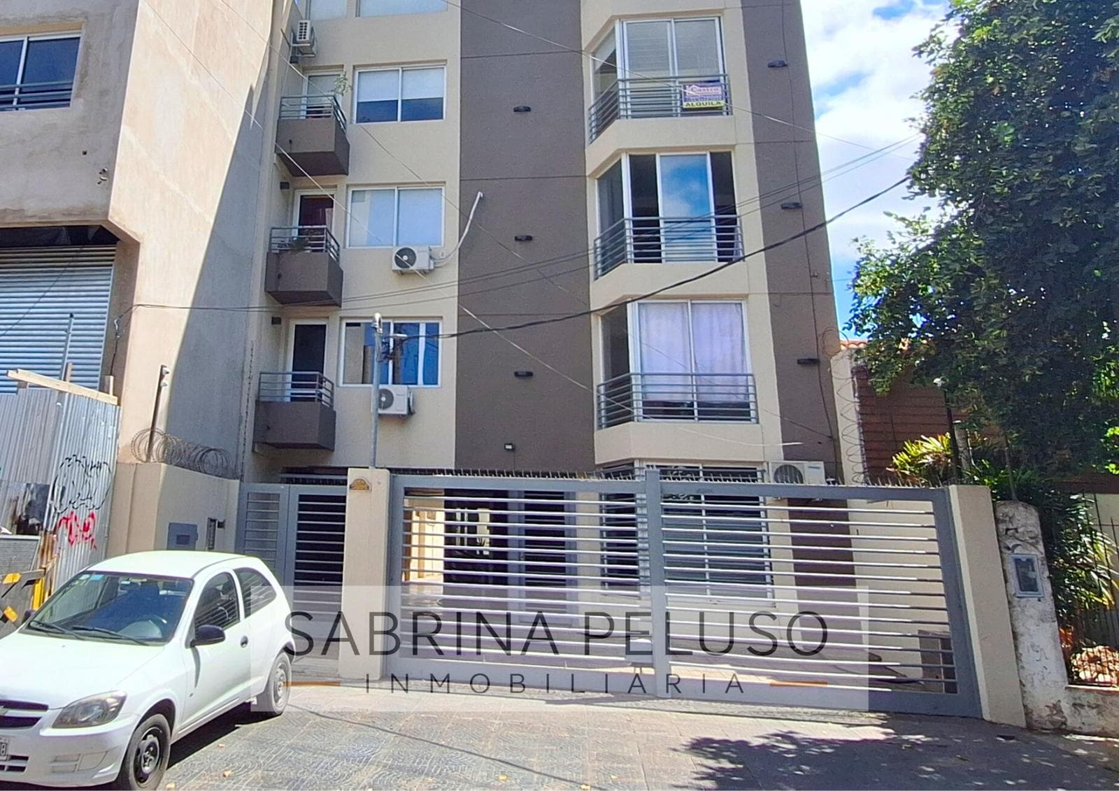 Apartment for Sale in Downtown Moreno