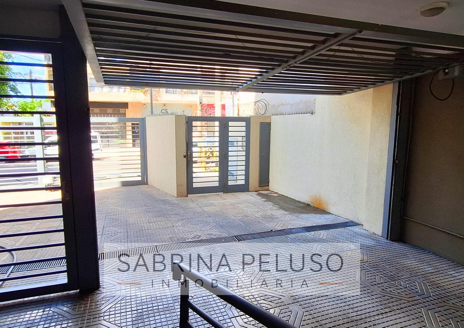 Apartment for Sale in Downtown Moreno