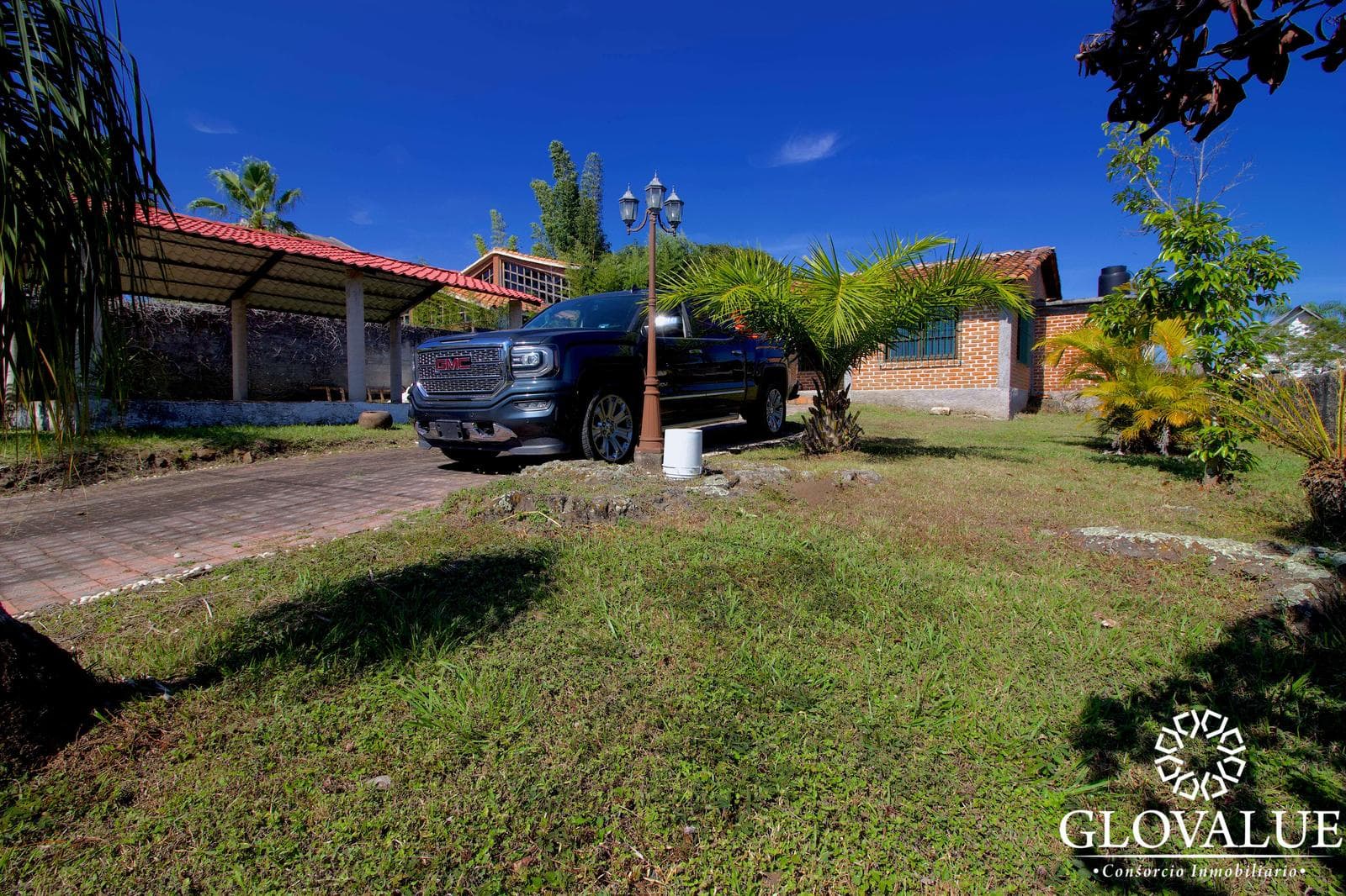 BEAUTIFUL COUNTRY CABIN IN MIRADORES FOR SALE