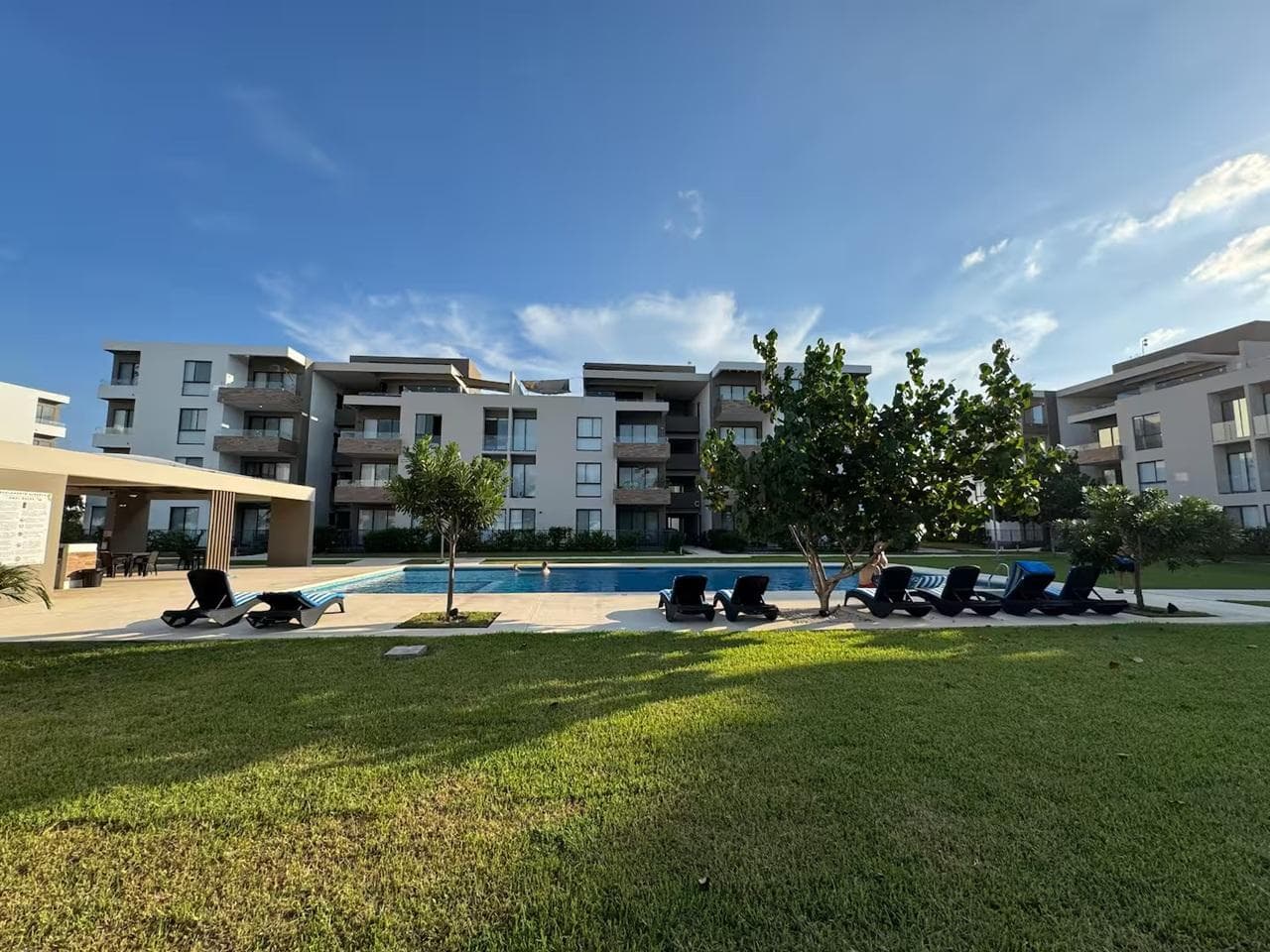 3-Bedroom Unfurnished Apartment for Rent | Bali 2, Playa del Carmen