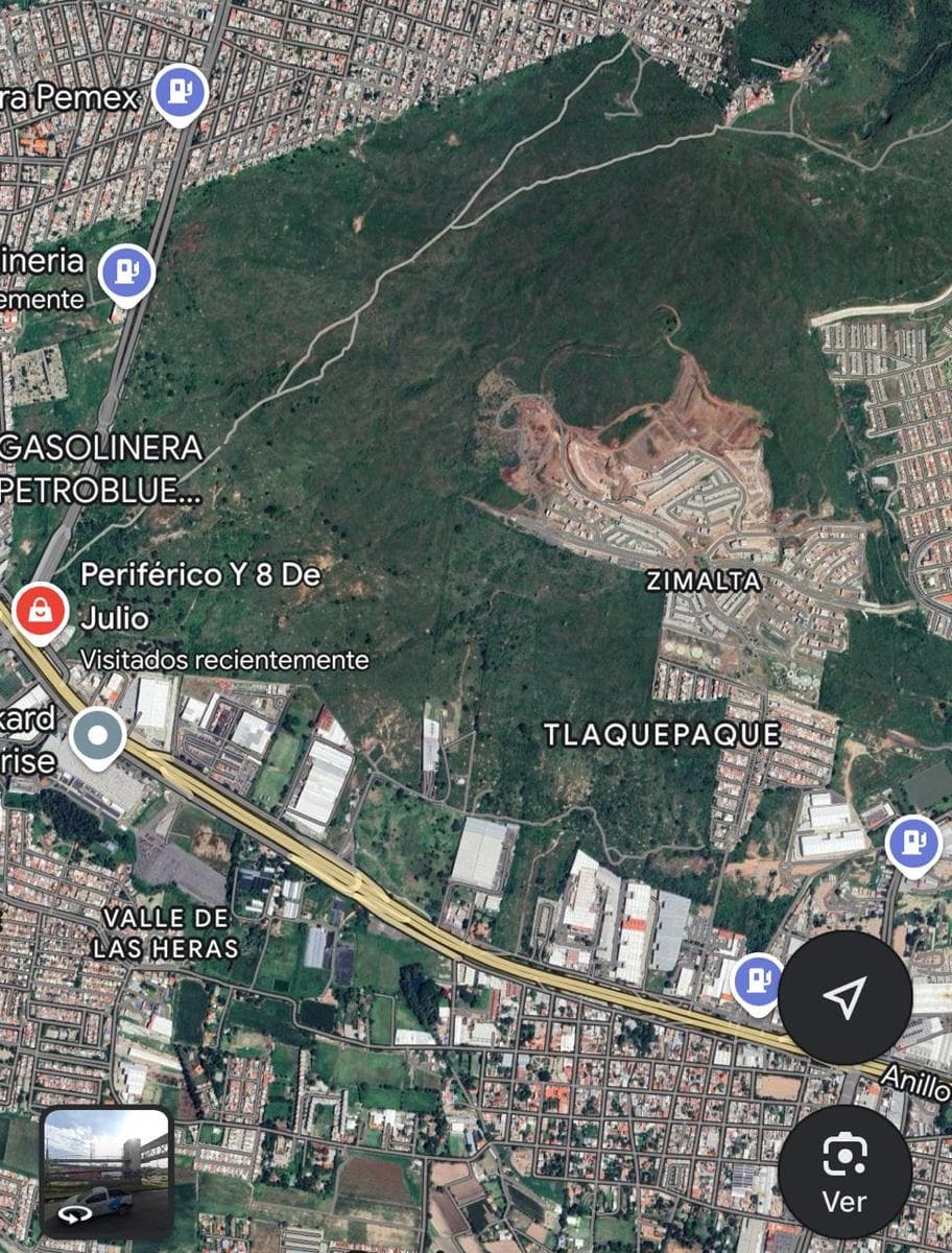 Lot at 8 de Julio and Periférico