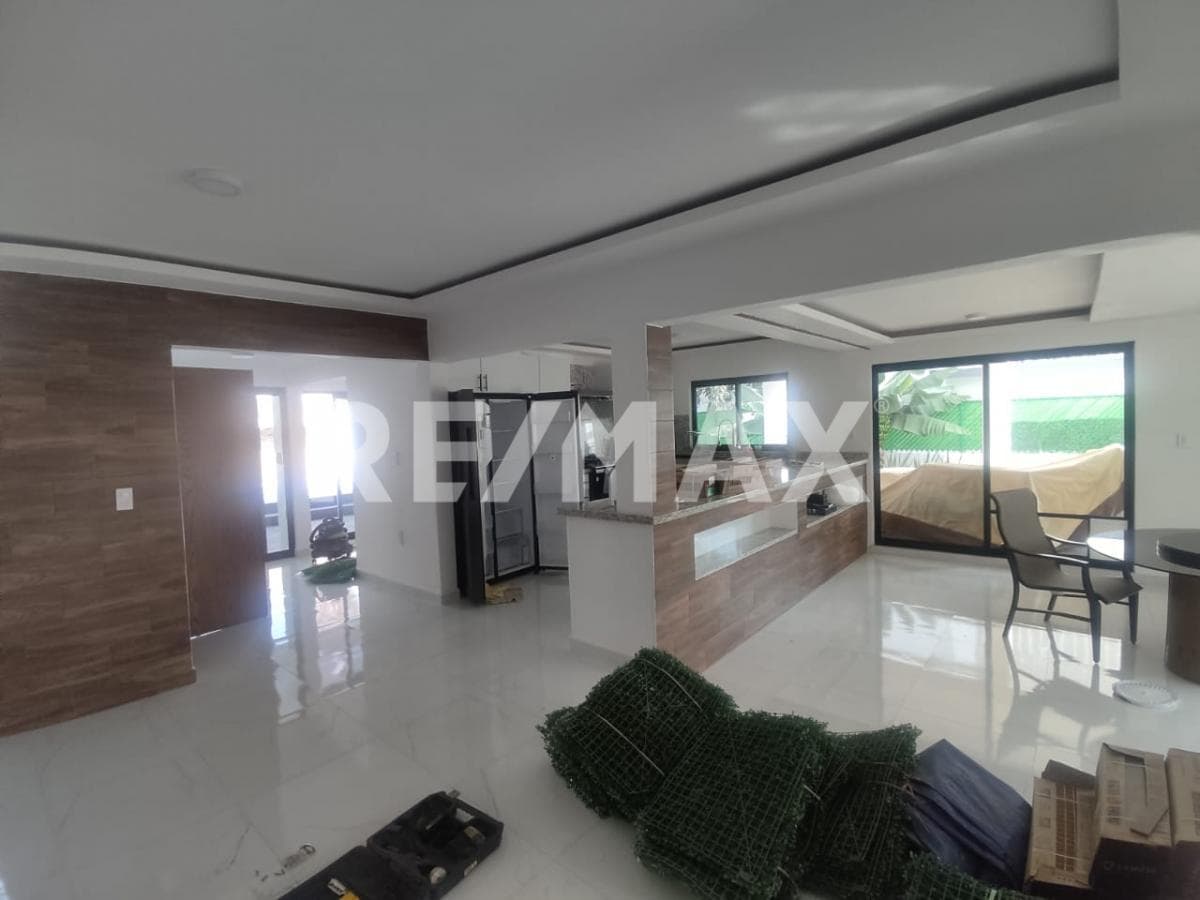 House for Sale in Morelos, Lomas de Cocoyoc Subdivision