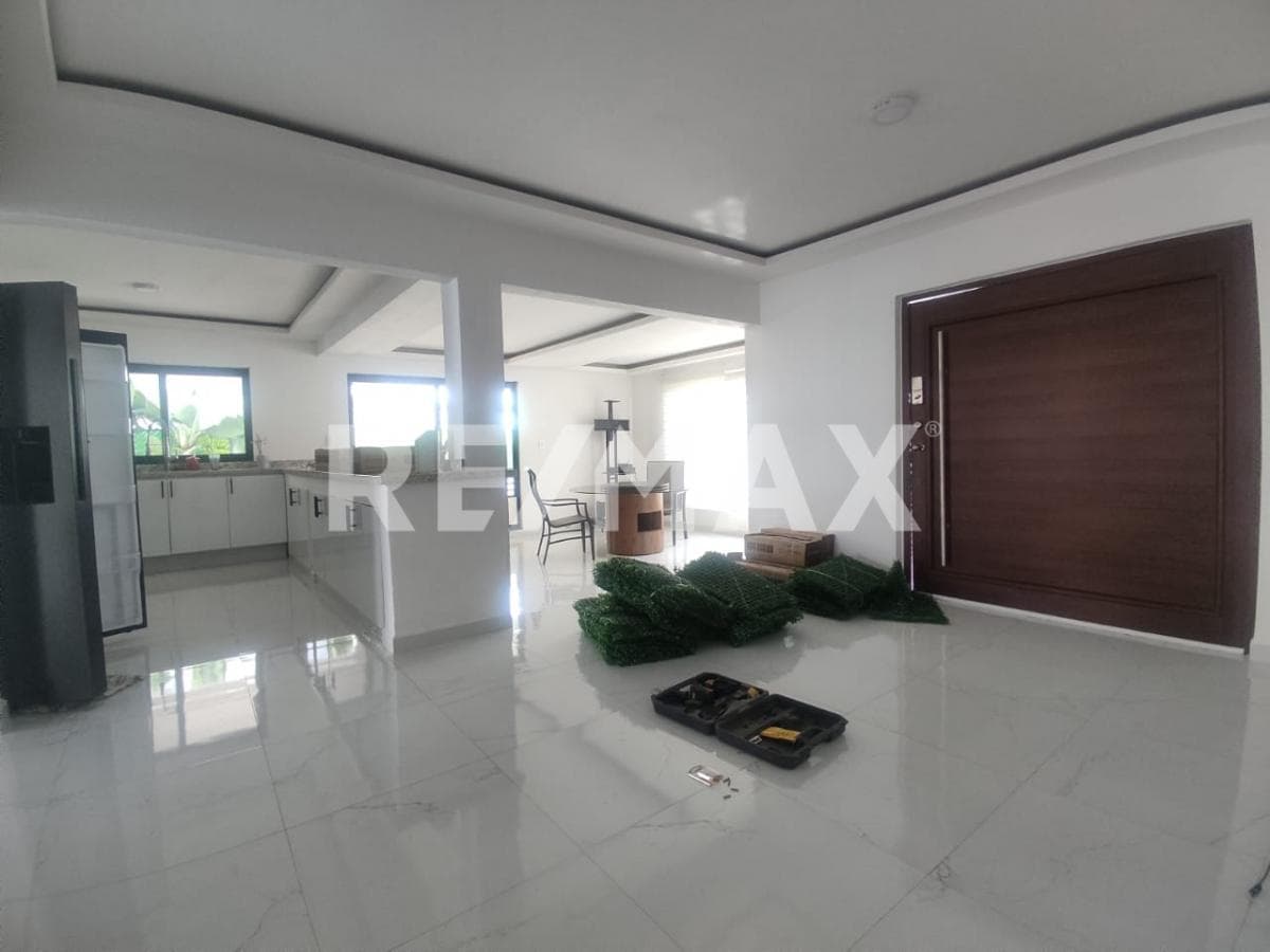 House for Sale in Morelos, Lomas de Cocoyoc Subdivision
