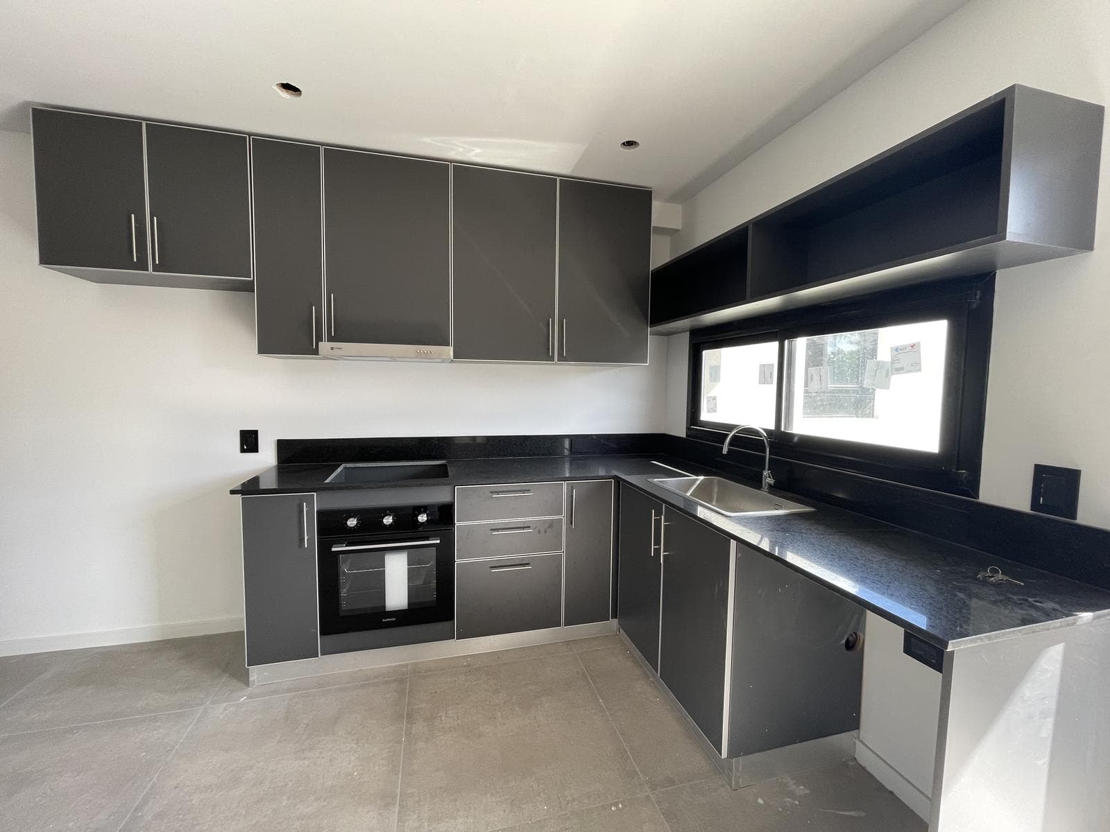 3-Room Duplex Apartment - Full Amenities
