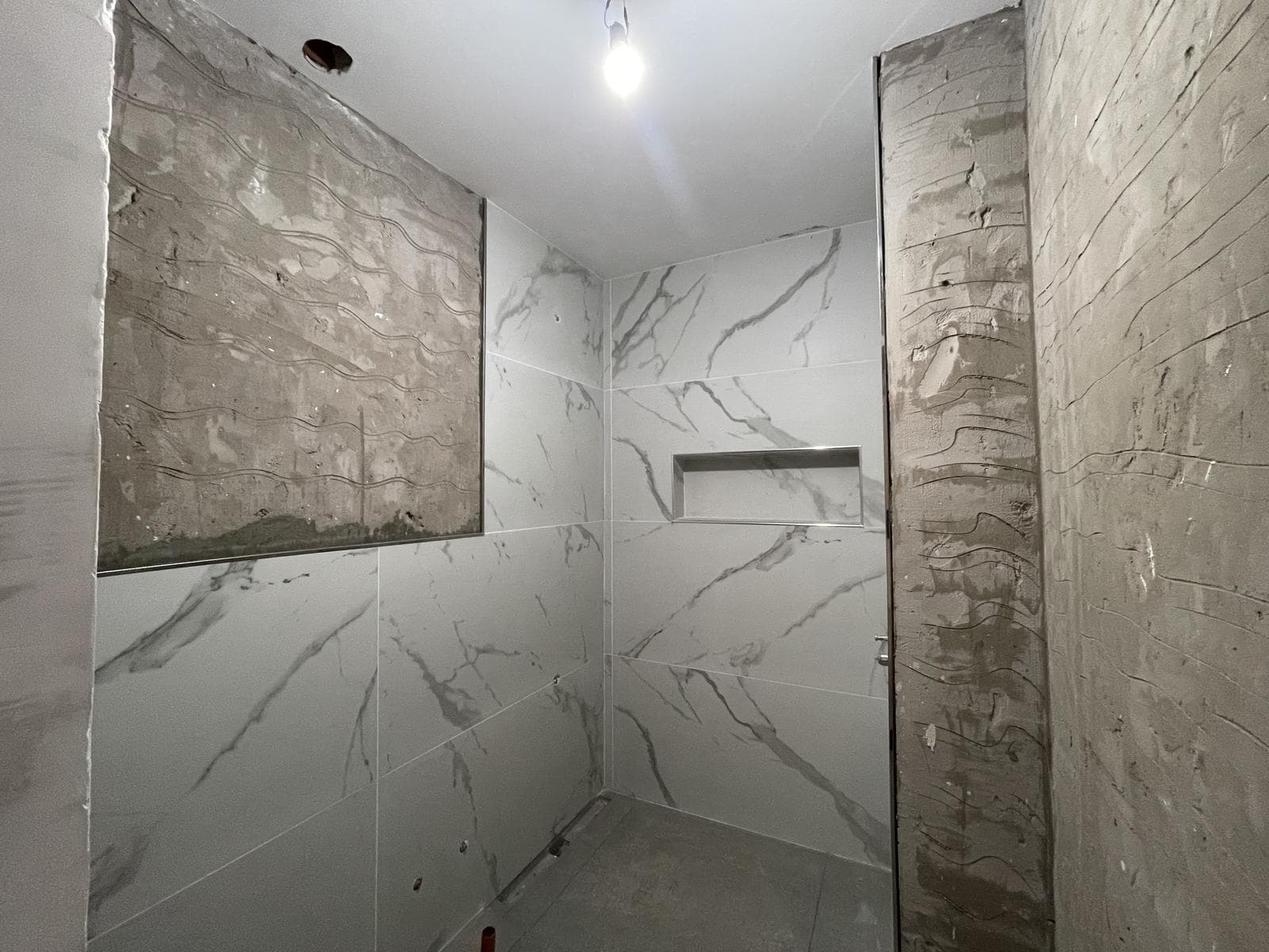 2-Room Apartment - Full Amenities - PERFECT FOR RENT!