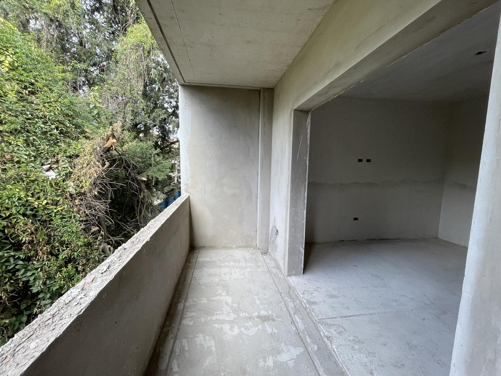 2-Room Apartment - Full Amenities - PERFECT FOR RENT!