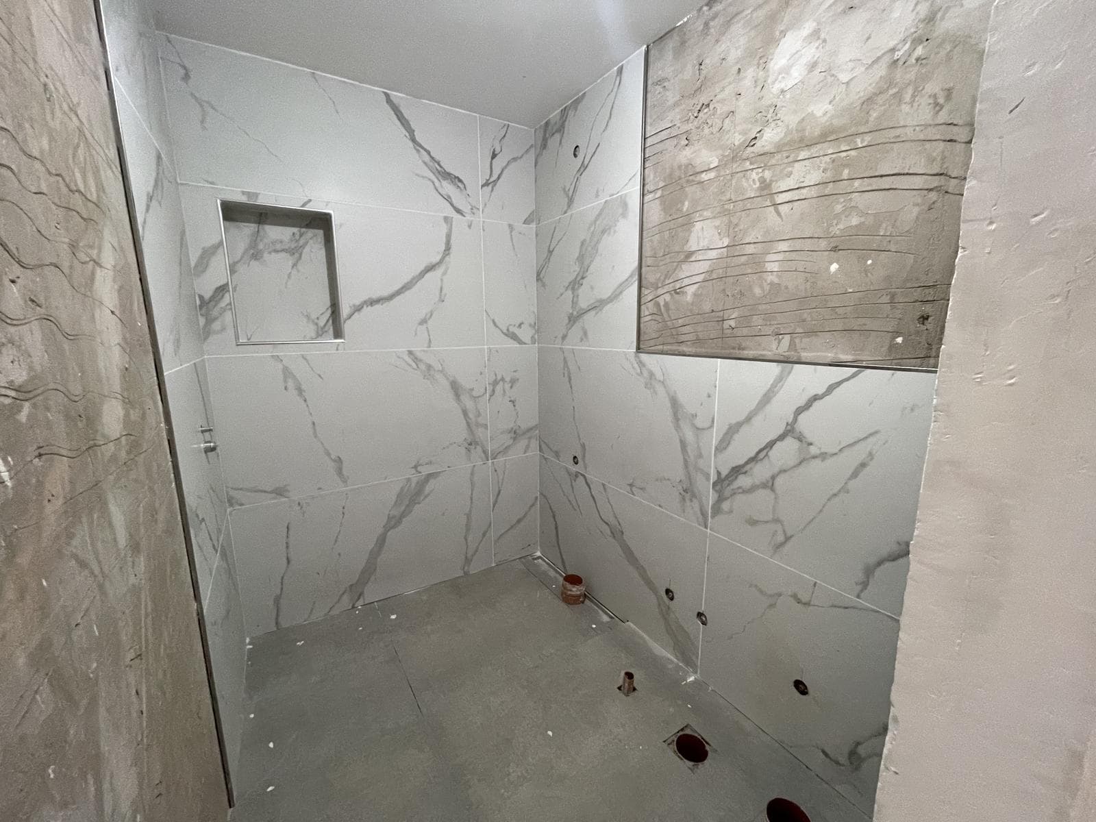2-Room Apartment - Full Amenities - PERFECT FOR RENT!