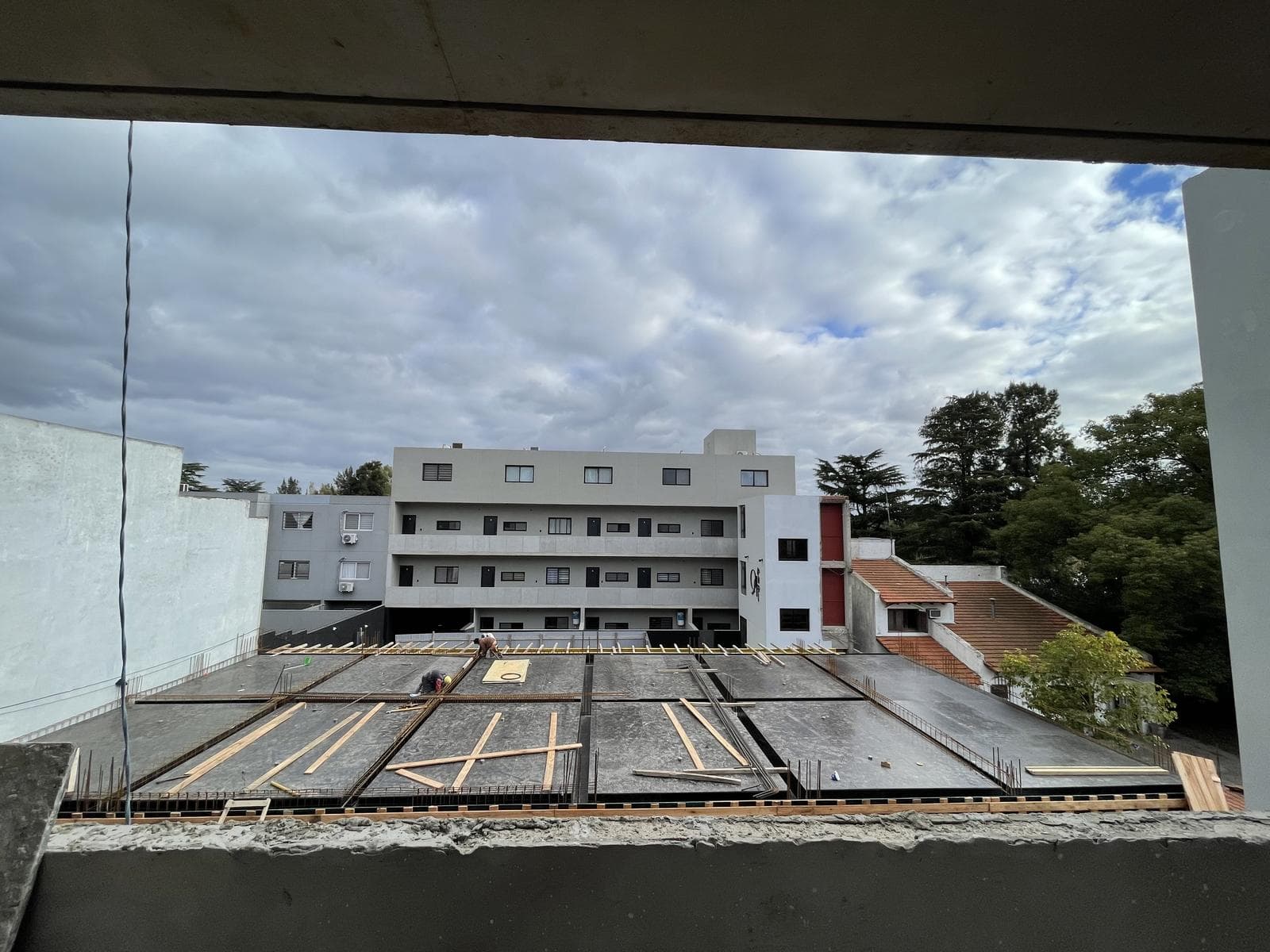 2-room apartment with a balcony—brand new