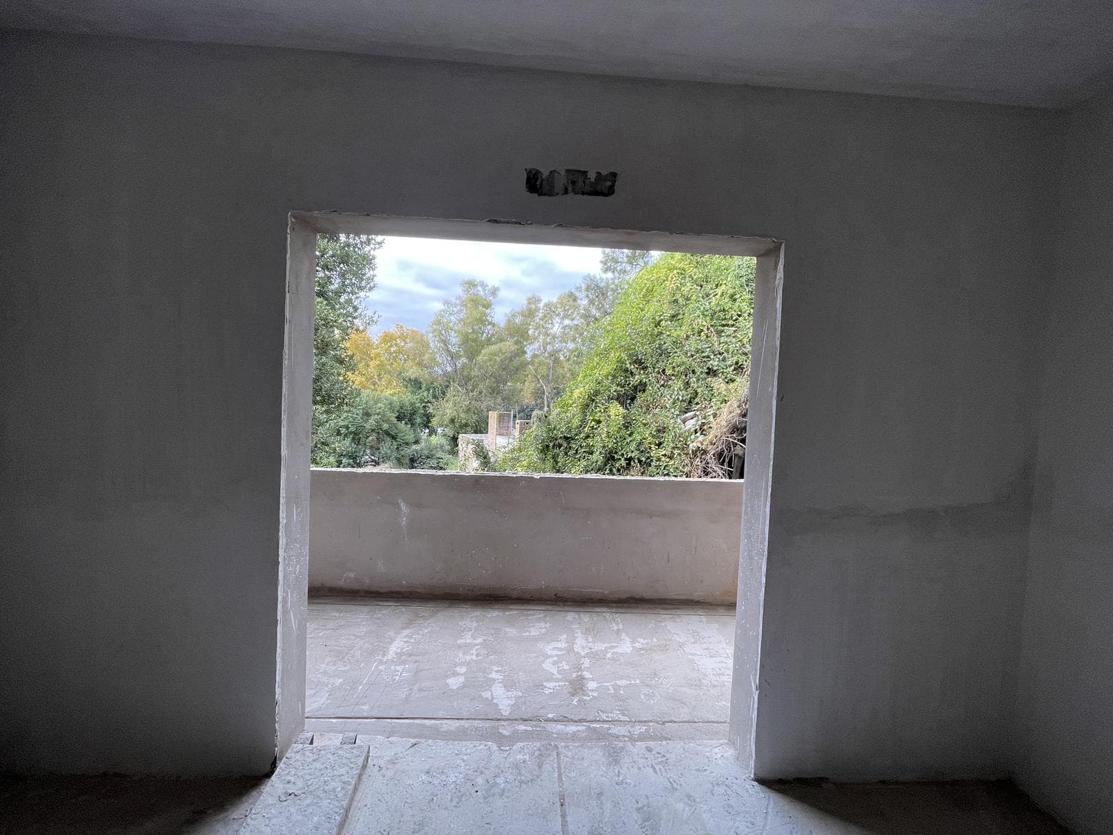 2-room apartment with a balcony—brand new