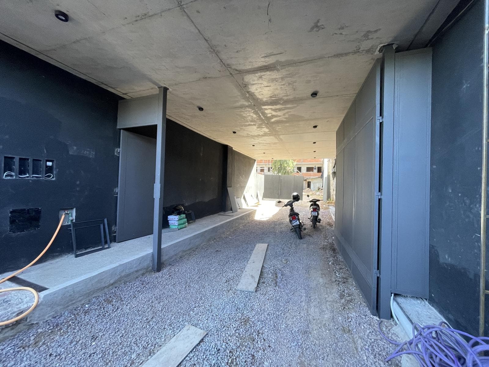 Brand-new, spacious 3-room apartment - Don Torcuato.