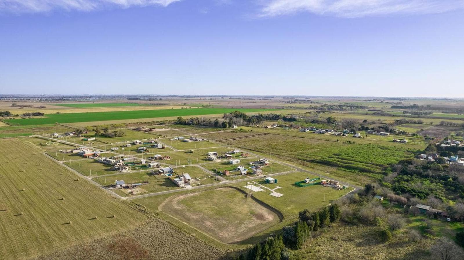 Land in Ibarlucea - Deeded - Internet