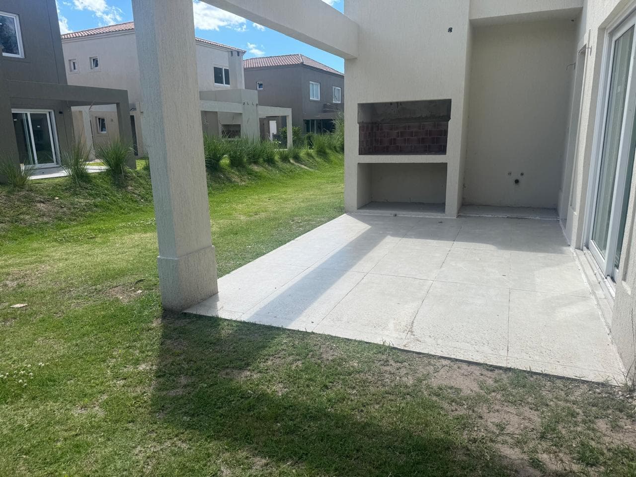 4-Room House for Sale in Pilar