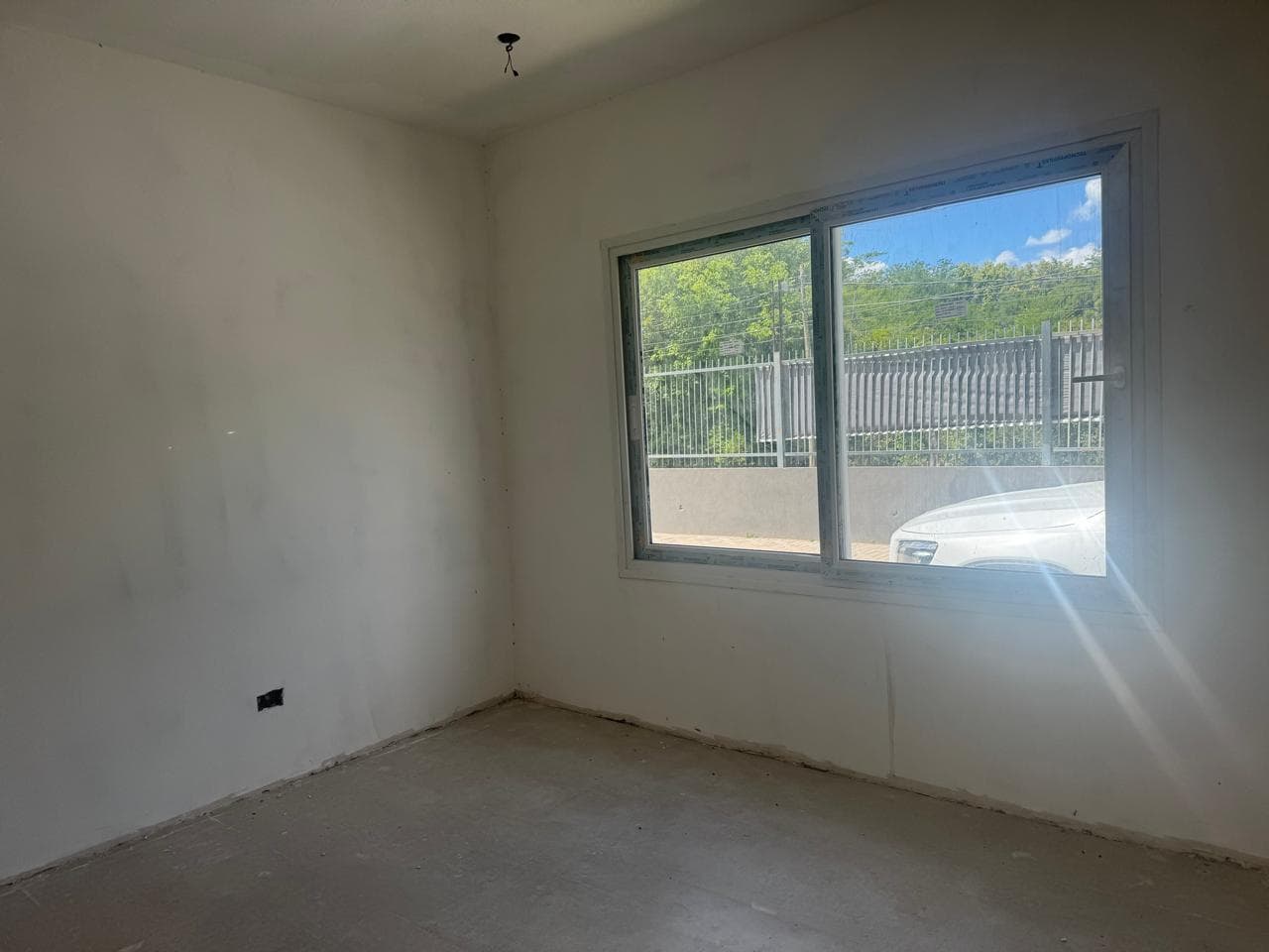 4-Room House for Sale in Pilar