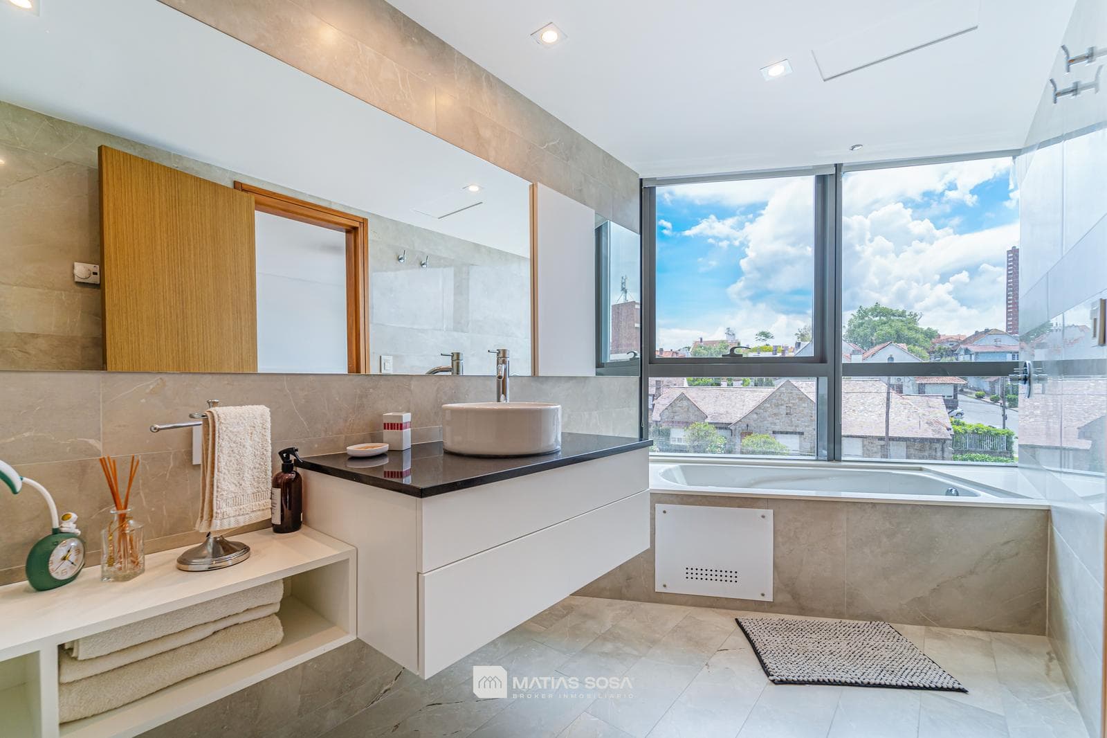 For Sale - Apartment - 3-room - Maral Explanada - Playa Chica