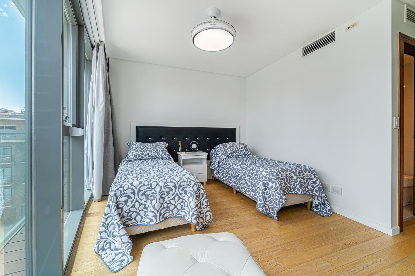 For Sale - Apartment - 3-room - Maral Explanada - Playa Chica