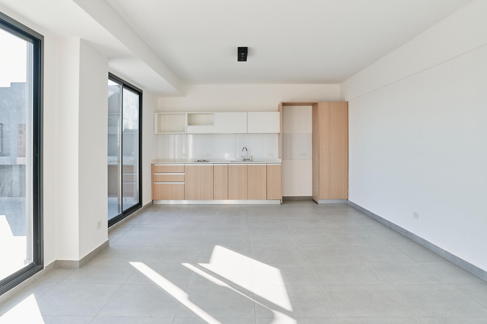 Brand-new 3-room apartment - 3300 Vallejos