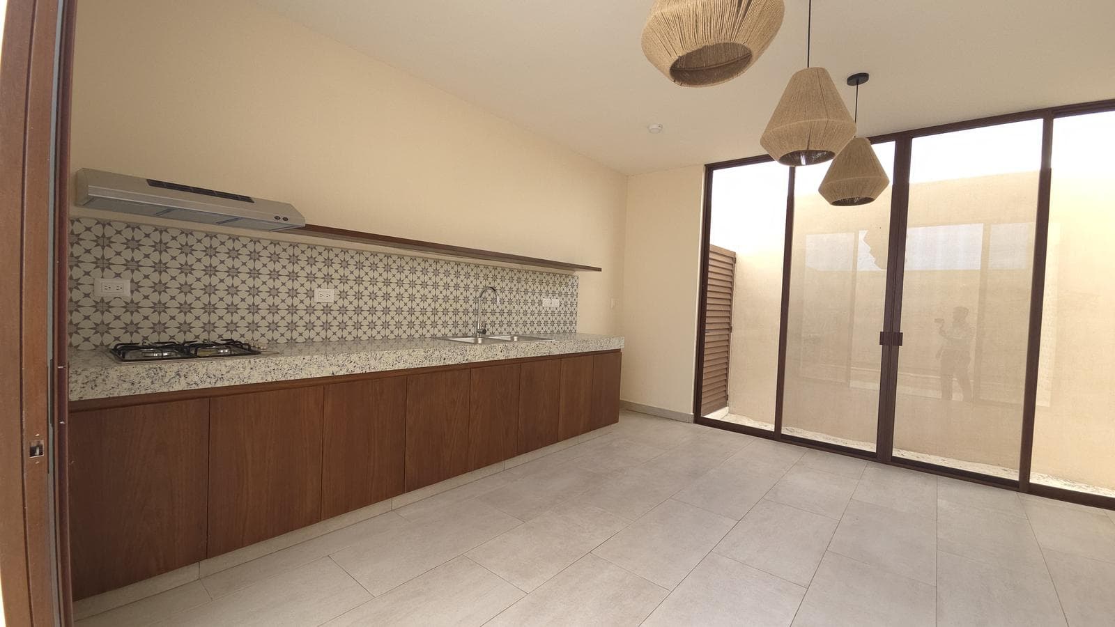 House for Sale on LA PLAYA in San Benito, Chicxulub, Yucatán