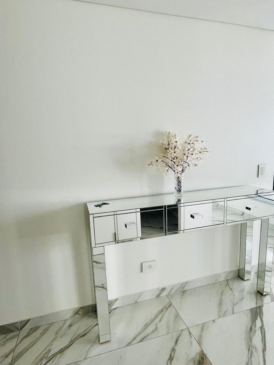 Apartment for Rent at Le Parc Puerto Madero: 3-room, furnished, with garage!