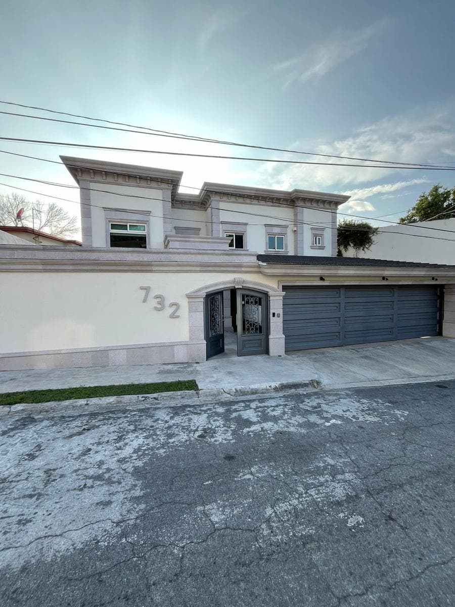 HOUSE FOR SALE IN CONTRY LA SILLA