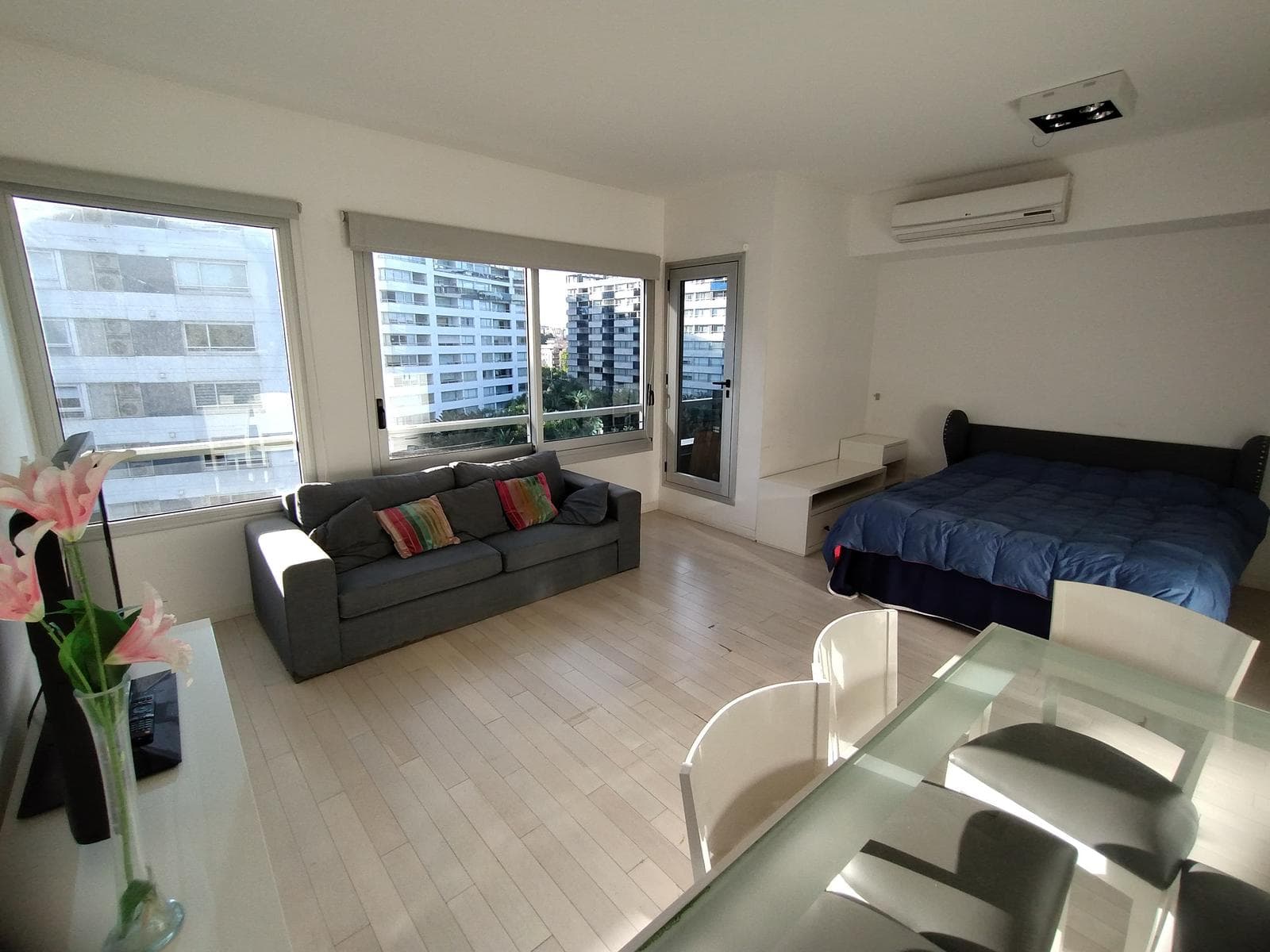 Apartment for Rent in Zencity, Puerto Madero—furnished, fully equipped, and bright!!