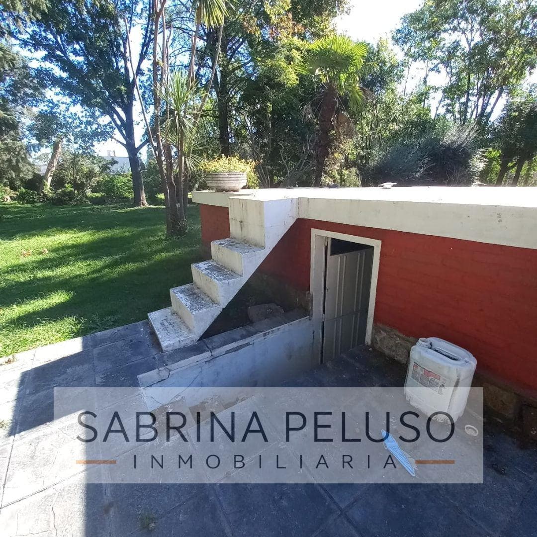 Country House for Sale in La Reja