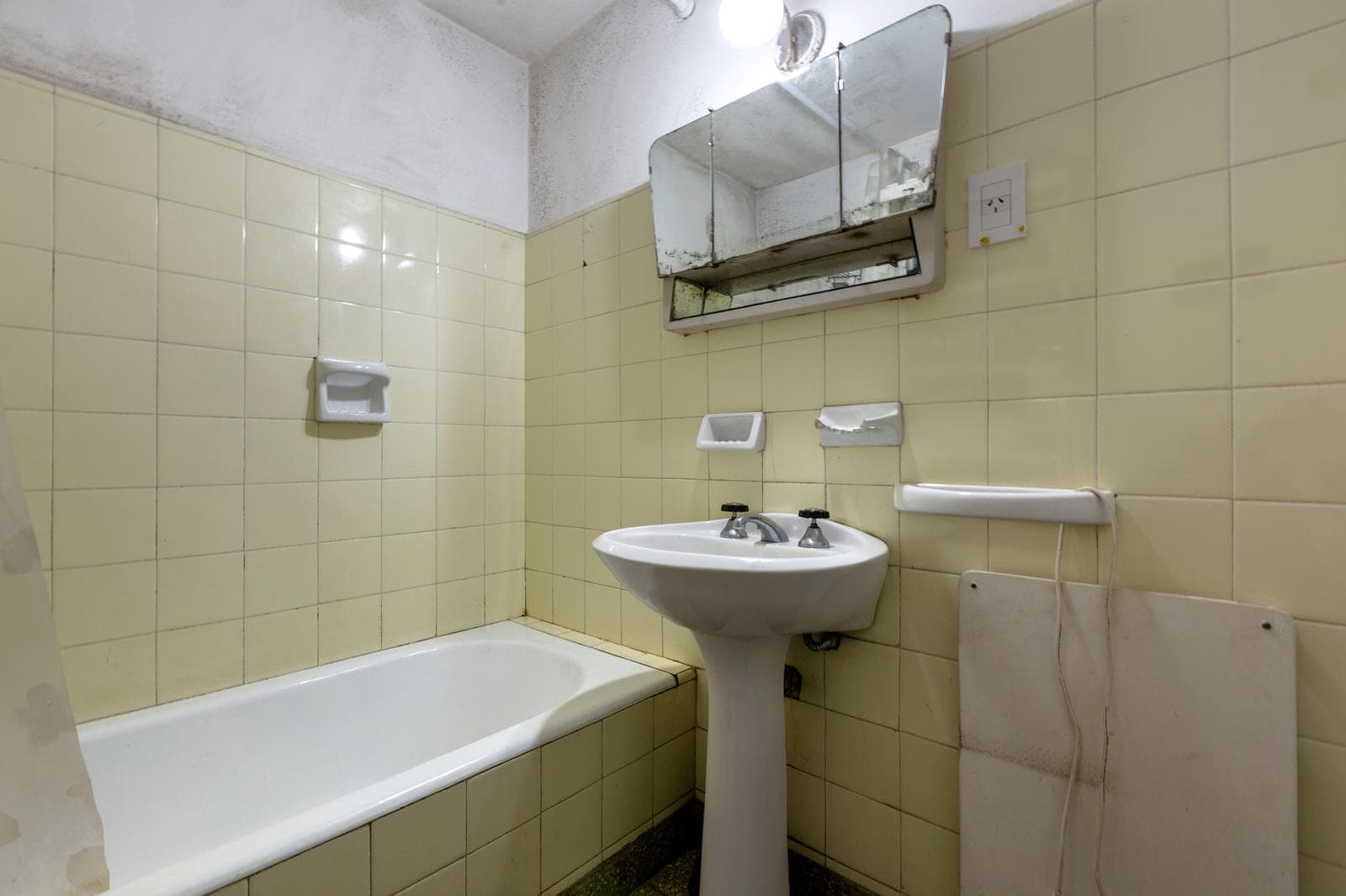 FOR SALE - 1-bedroom apartment. Lourdes, Rosario.