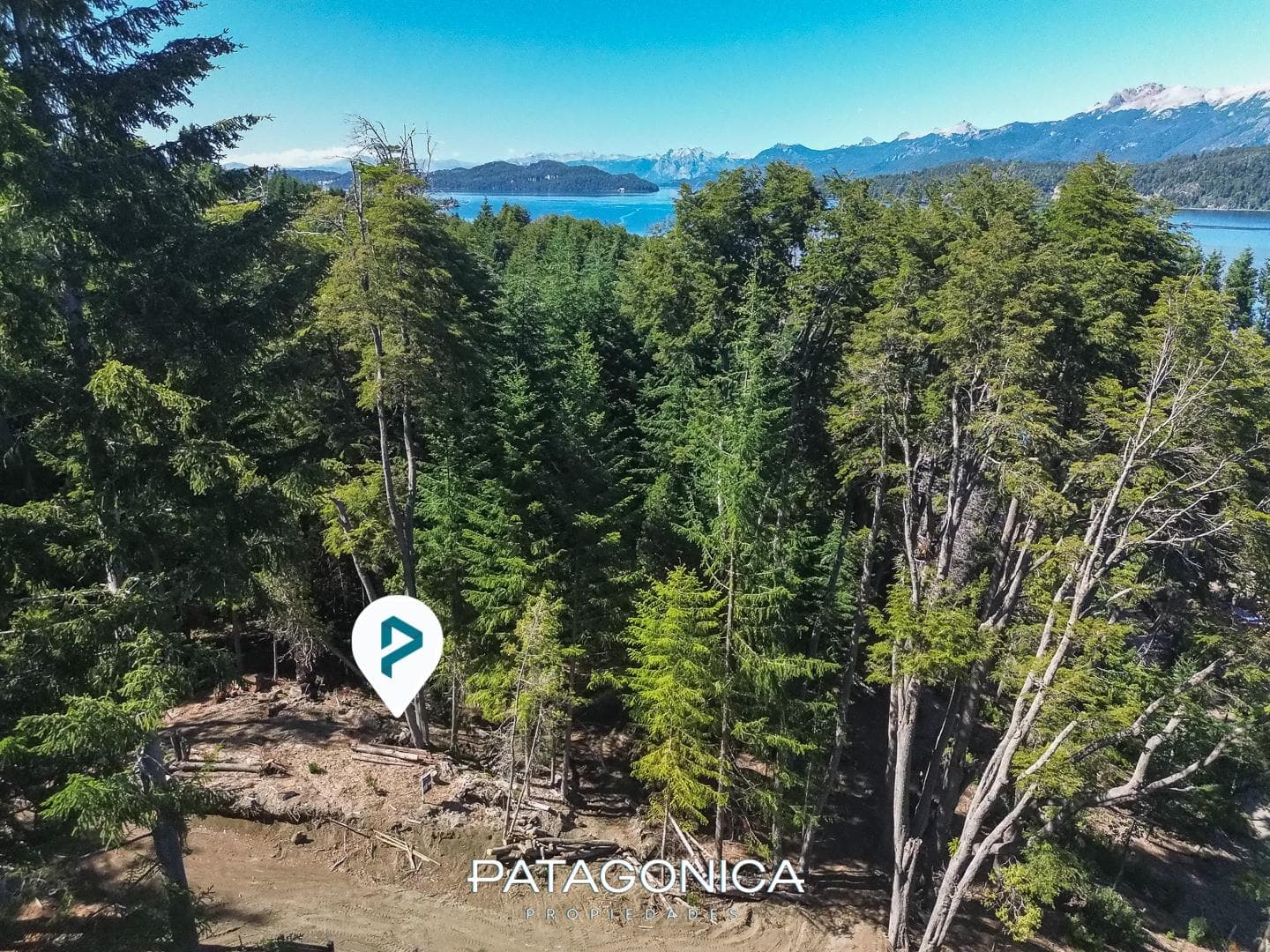 FOR SALE: 1,430 M2 LOT ON THE MANZANO PENINSULA, 50 M FROM THE BEACH - VILLA LA ANGOSTURA