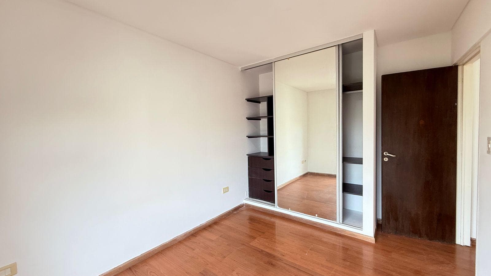 Credit Available: For Sale/Financing—One-Bedroom Apartment with Balcony and Sun Deck. Echesortu