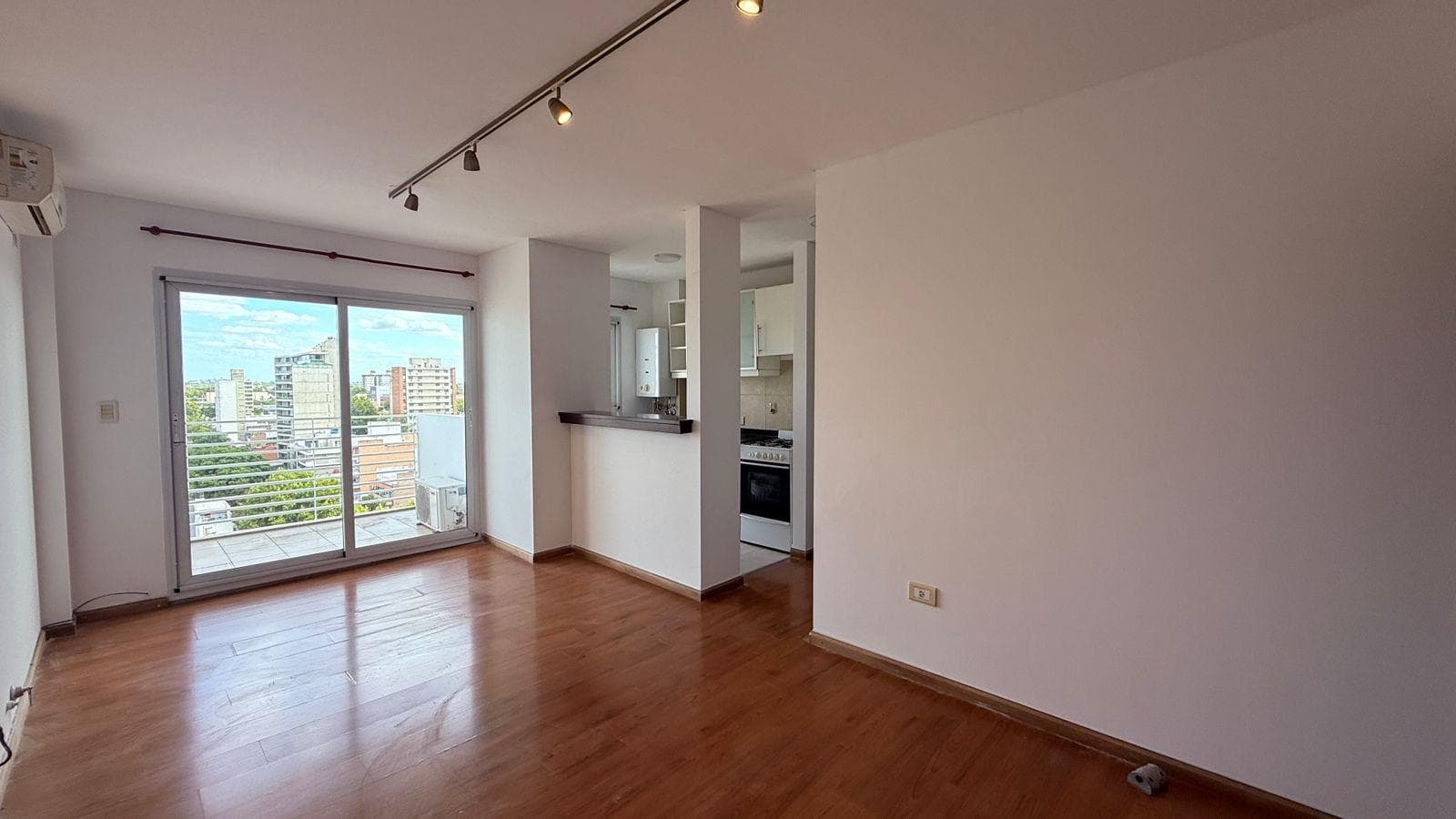 Credit Available: For Sale/Financing—One-Bedroom Apartment with Balcony and Sun Deck. Echesortu