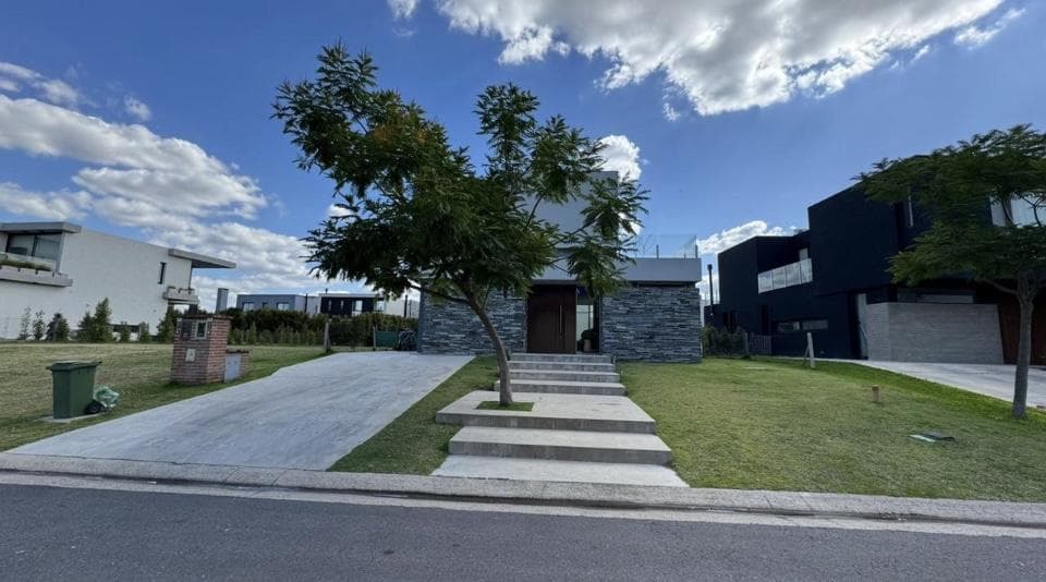 House for Sale - Castaños, Nordelta