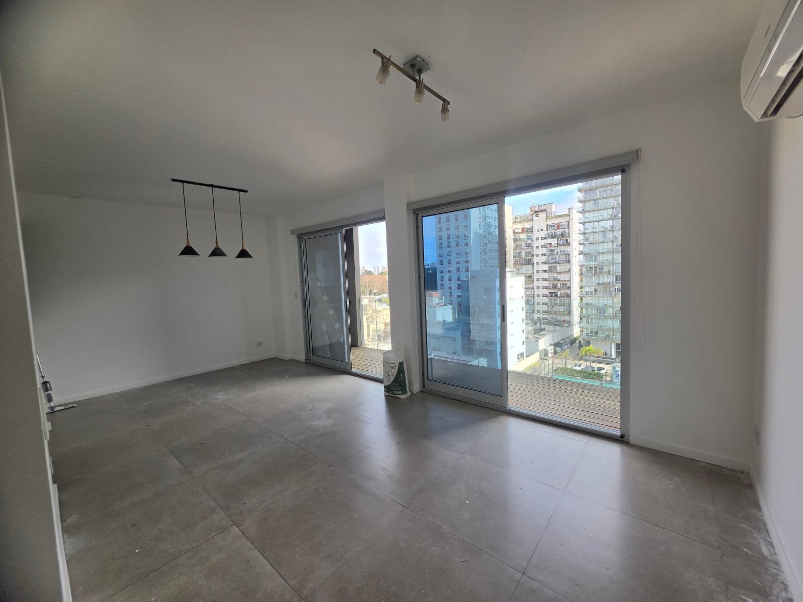3-Bedroom Apartment with Garage; Amenities Olivos Accepts Properties as Part of Payment