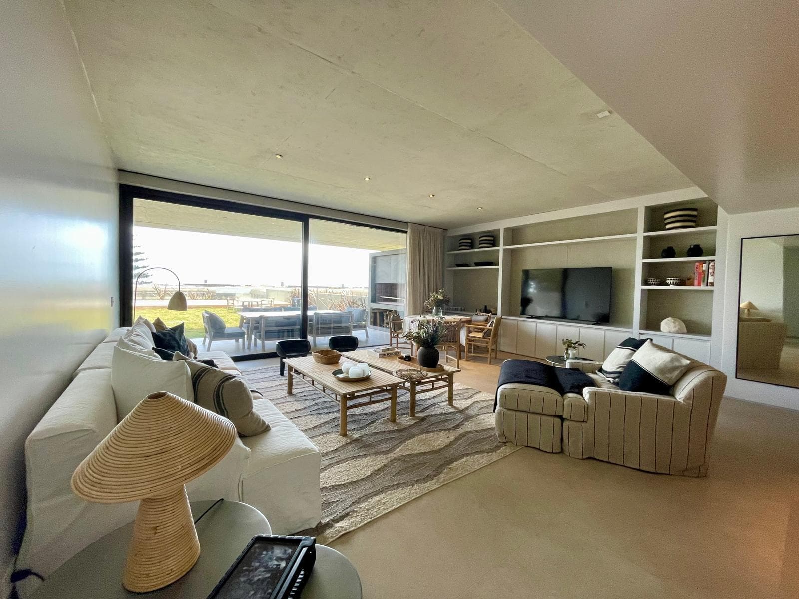 Apartment for Rent in La Barra, Garden Level