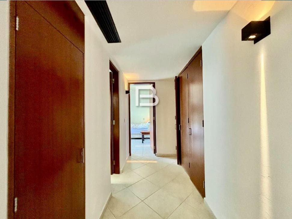Isla Dorada: Furnished Apartment for Sale