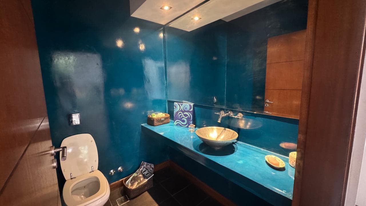House for Sale Near the Lagoon, San Isidro Labrador, Villanueva
