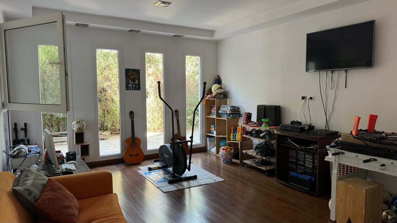 House for Sale Near the Lagoon, San Isidro Labrador, Villanueva